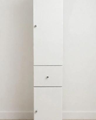 Colonna bagno alta bianca salvaspazio Infernetto