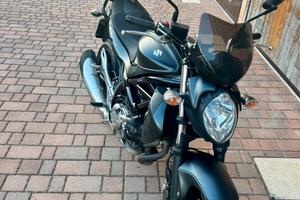 SUZUKI GLADIUS 650