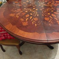 tavolo in noce con n. 06 poltroncine velluto