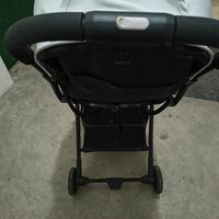 passeggino con tendalino antipioggia 