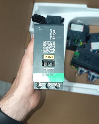 Coppia Schneider Electric TeSys Island TPRST009
