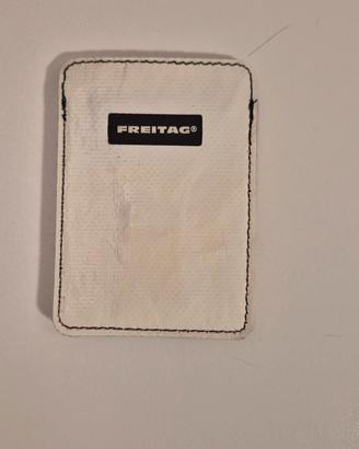 freitag porta carte di credito