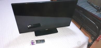 Televisore HDTV LED Slim Philips 32''- HDMI, SCART