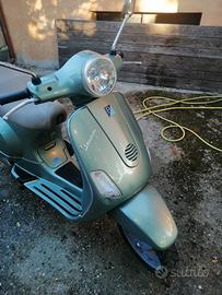 Piaggio Vespa lx 125