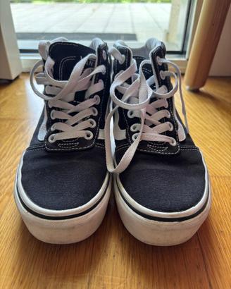 Scarpe VANS High Platform nere