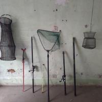PESCA-ATTREZZATURA-CANNE-RETINI-GUADINI-COME FOTO