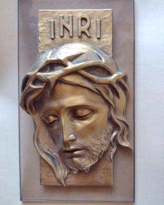placca parete vintage in bassorilievo dorato Gesu'