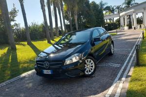 Mercedes-Benz A 180d Sport 1.5 dCi 110cv Automatic