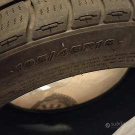 Pneumatici invernali 195 / 45 R16  84H