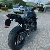 Yamaha mt-07
