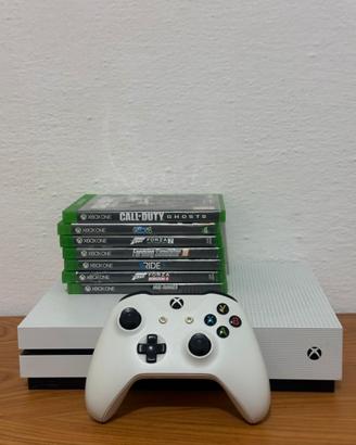 Xbox one s+ controller+ giochi+ cavi alim e hdmi
