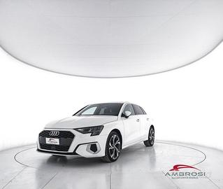 AUDI A3 30 TDI Business Advanced