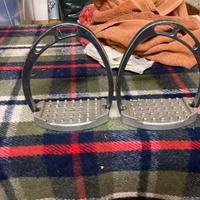 Staffe Equitaly sagomate con grip