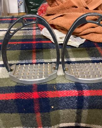 Staffe Equitaly sagomate con grip