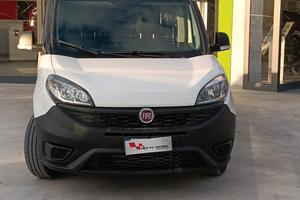 Fiat Doblo Doblò 1.6 MJT 120CV S&S PC-TN Cargo Bus