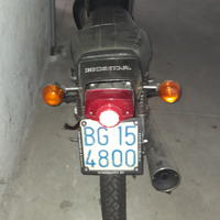 Honda 125 CB J storica