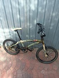 bicicletta bmx lombardo 