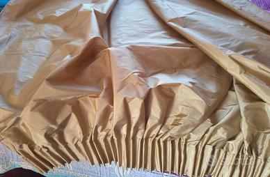 Tenda in taffetà di seta