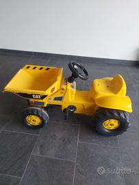 Trattore per bambini con pedali