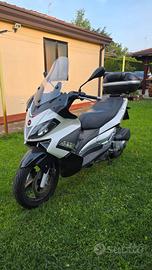 Aprilia Sr 300 max