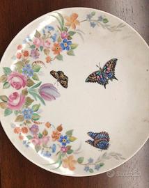 Piatti porcellana decorata e dipinti a mano