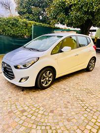 Adatta Neopatentati pochissimi km originali