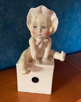 “Bimba su dado” rara Ceramica ESSEVI Anni ‘30
