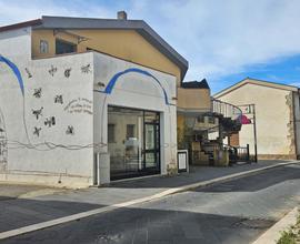 Locale ristrutturato, dotato di agibilità