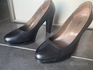 Decollete Nero Giardini