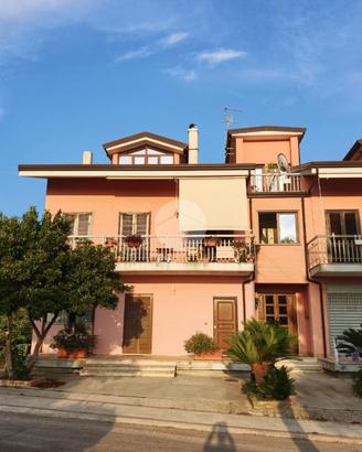 4 LOCALI A PRIGNANO CILENTO