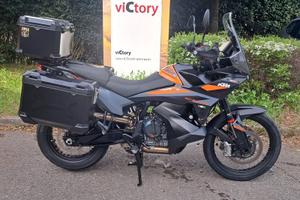 KTM 890 Adventure r