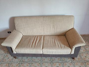 Divano 2 posti