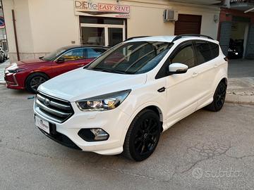 Ford Kuga 1.5 TDCI 120 CV S&S 2WD ST-Line Business