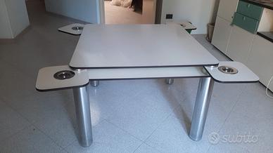 tavolo design Poker di Joe Colombo
