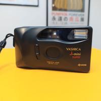 Yashica J-Mini Super fotocamera pellicola 35mm