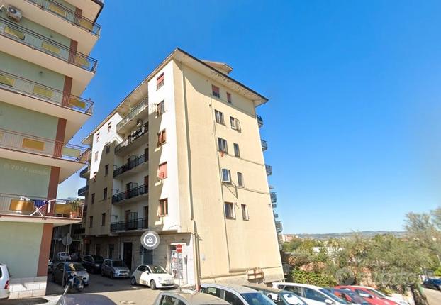 Appartamento Via Castellano (zona Viale Mellusi)