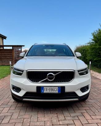 Volvo XC40 D3  150 cv TDI, 4x4, cambio automatico