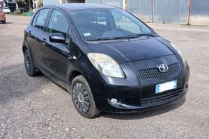 TOYOTA YARIS 1.4 DIESEL