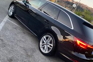 AUDI A4 4ª serie - 2019