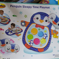 Tappeto cuscino con giochi per neonato