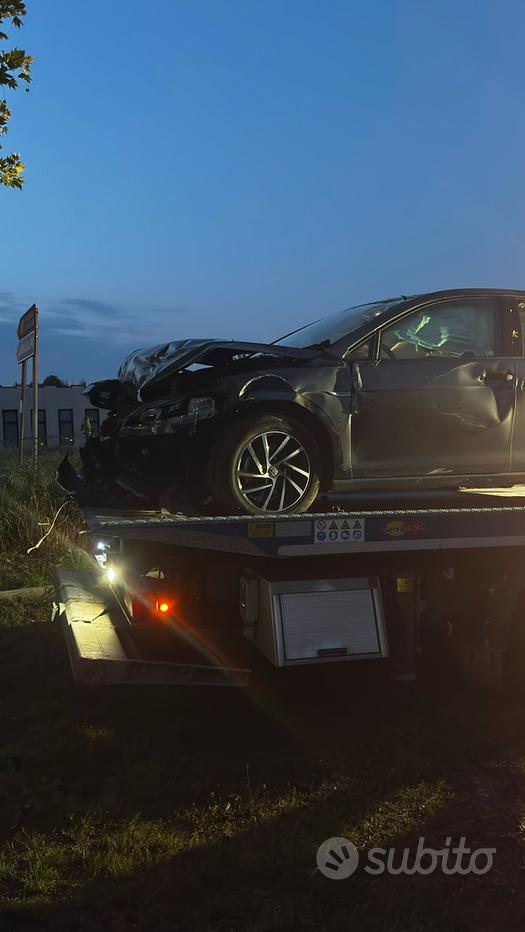 VOLKSWAGEN Golf 7ª serie