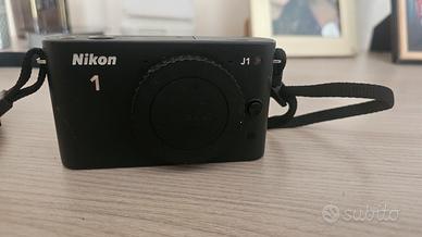 Nikon j1 - solo corpo 