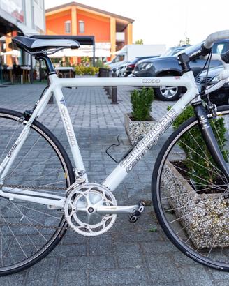 Bici da corsa Cannondale R800