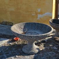 Vasi da giardino in cemento graniglia