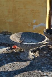 Vasi da giardino in cemento graniglia