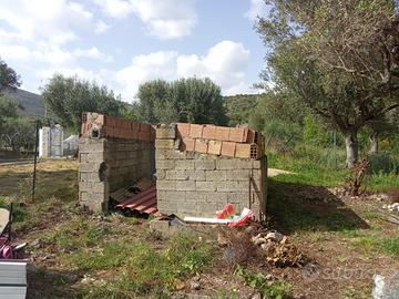 Terreno previteri con unita collabente