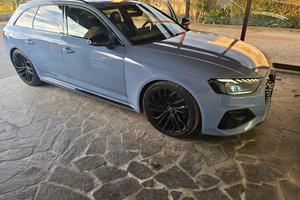 Audi rs4