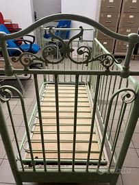 LETTINO FERROBATTUTO VERDE CHIARO