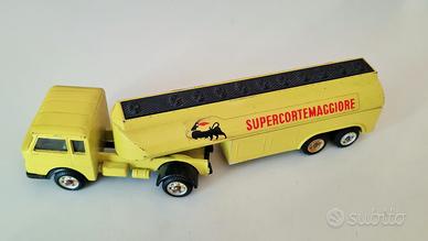 Modellino  PENNY autobotte  Agip  Supercortemaggio