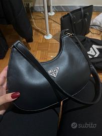 Borse prada Abbigliamento e Accessori In vendita a Torino
